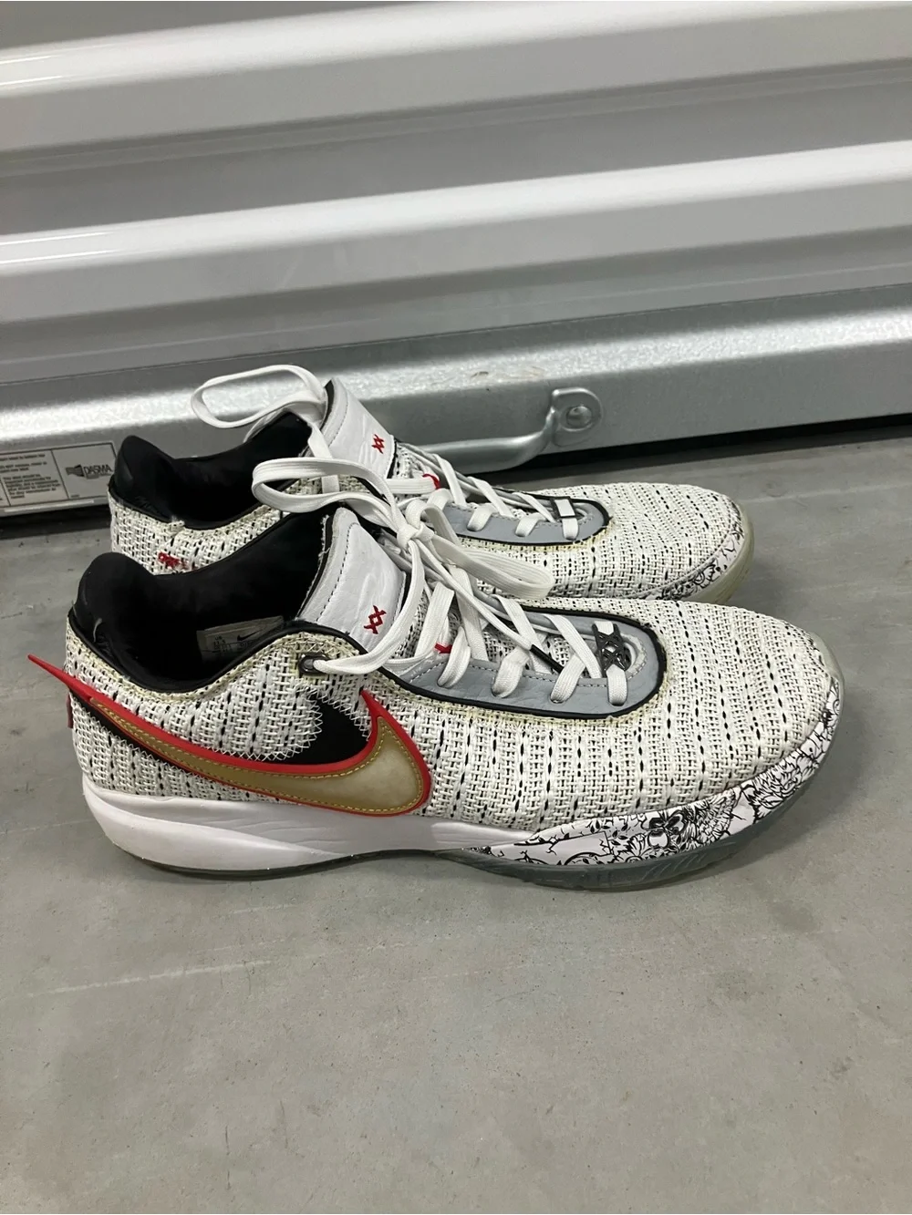 Nike Lebron 20XX The Debut White Knit Basketball Shoes